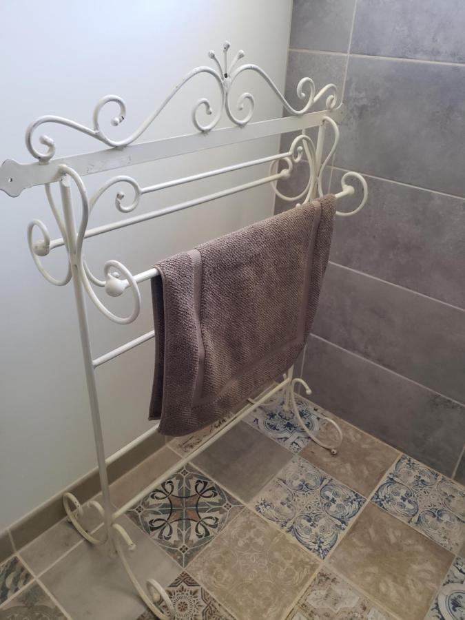 Chez Didier Et Vero Houville-la-Branche Экстерьер фото